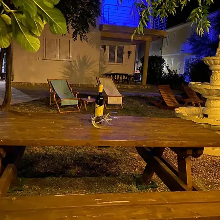 Nyaraló Summer House Vrsi