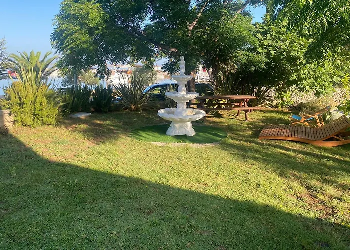 Summer House بيت للعطل